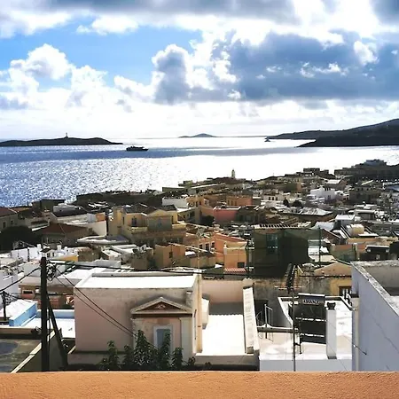 Kalypso's In Hermoupolis Rooftop With Seaview Apartmán *