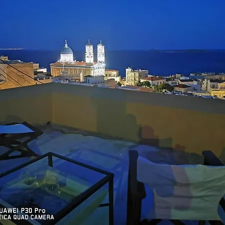 Kalypso's In Hermoupolis Rooftop With Seaview Apartmán *