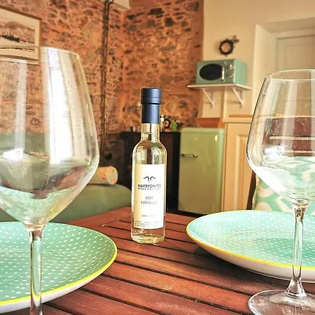 Kalypso's In Hermoupolis Rooftop With Seaview Apartmán *