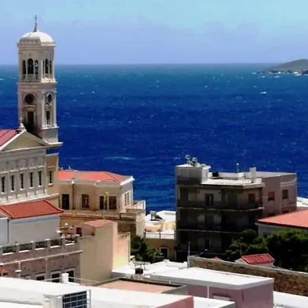 Kalypso's In Hermoupolis Rooftop With Seaview Apartmán