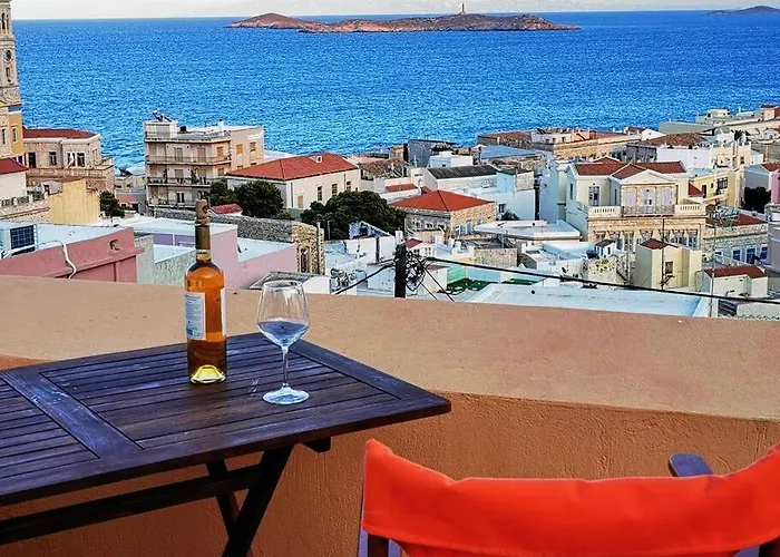 Kalypso's In Hermoupolis Rooftop With Seaview Daire *