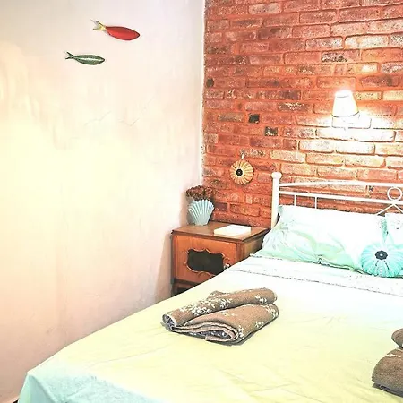 Kalypso'S Apt In Hermoupolis Rooftop With Seaview Appartamento *