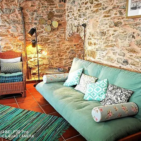 Kalypso'S Apt In Hermoupolis Rooftop With Seaview *